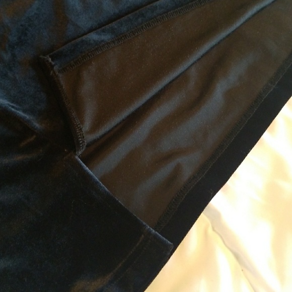 Velvet, Black Skirt - Picture 3 of 5